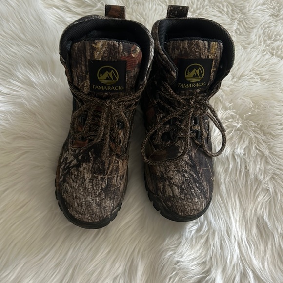Tamarack Other - Tamarack Camouflage Kids Waterproof insulated Boots Size 2.